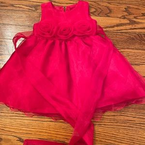Gorgeous and elegant red dress